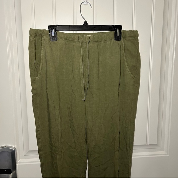 Cloth & Stone Green Straight Leg Light Weight Loose Trousers Size Medium - Picture 2 of 10